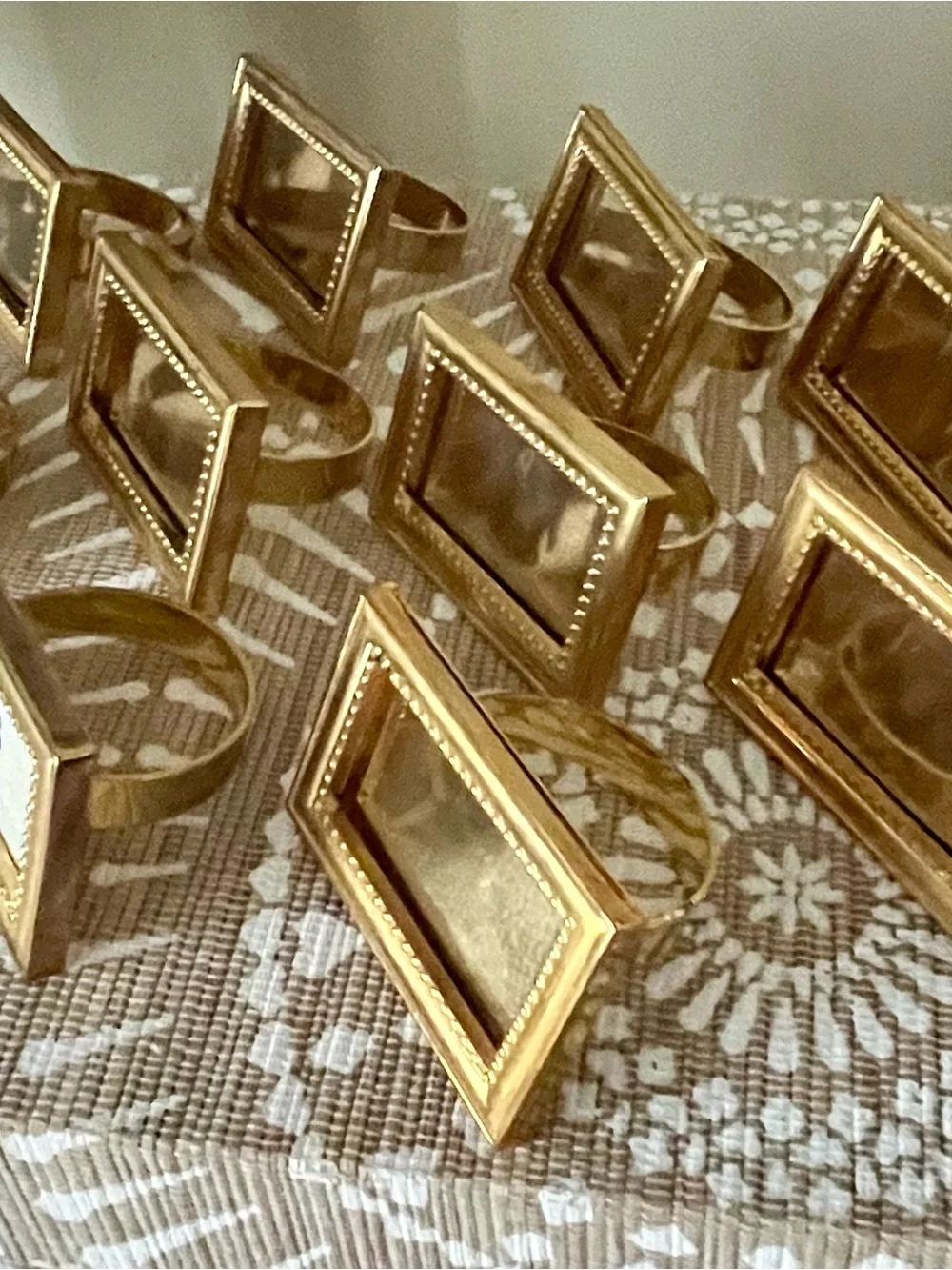 Gold Napkin Ring Set with Name Place Windows: 10 for Parties, Wedding, Holidays!